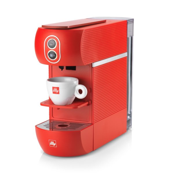 2020 illyese machine angle w espresso AromaKaffe